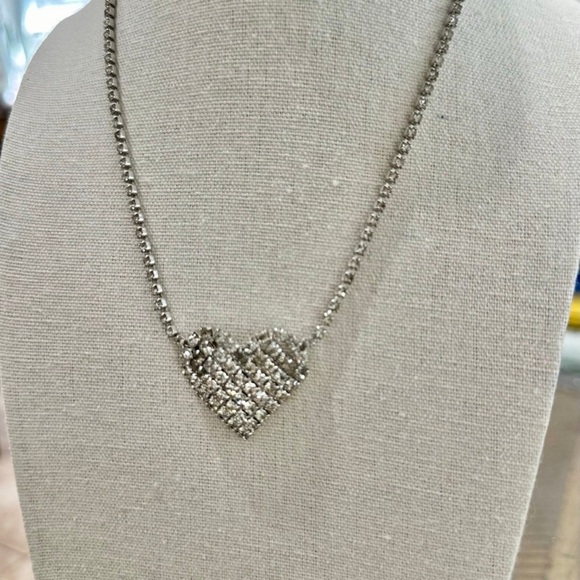 Vintage Rhinestone Heart Necklace and Chain - Picture 3 of 9